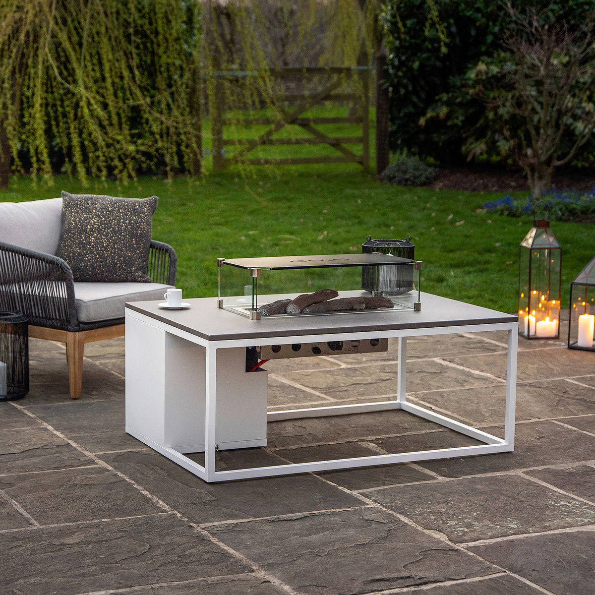 Cosiloft 120 White and Grey Fire Pit Table