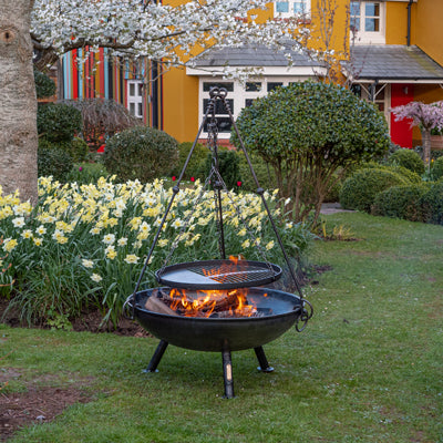 Firepits Uk - Tripod Cooking Rack - Timeout Gardens