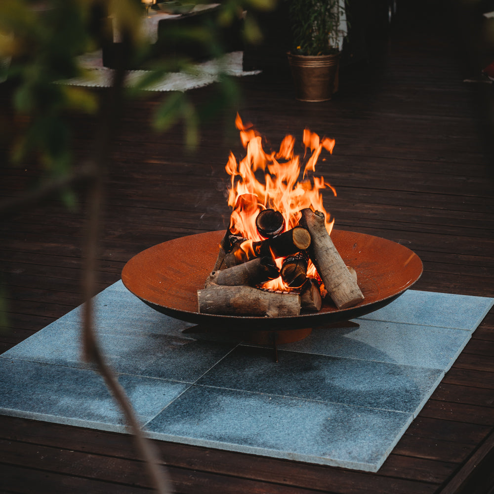 Grill Symbol - Corten Steel Fire Pit Chiaro XL, ø 91 cm - Timeout Gardens