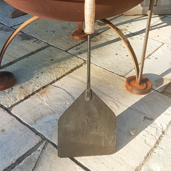 Firepits Uk - Fire Pit Paddle - Timeout Gardens