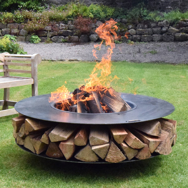 Firepits Uk - Flat Ring of Logs 120 with Swing Arm BBQ Rack - Timeout Gardens